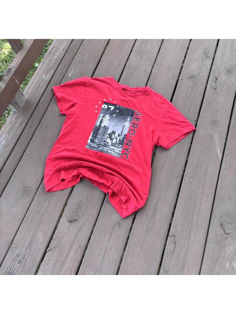 Aeropostale Aero NYC 87 T-Shirt Red Graphic Skyline Tee Men’s Medium 19x26